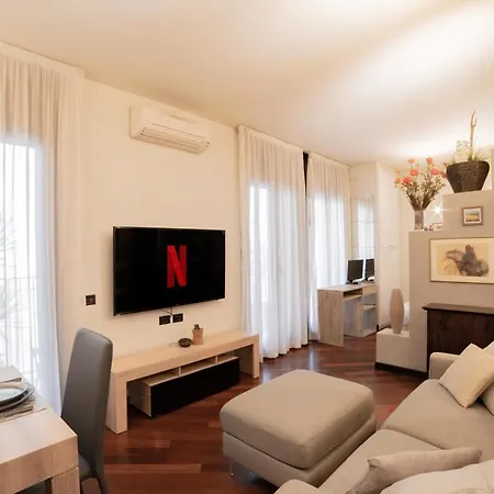 Brera-Centro, Stylish And Central New Apartment Milan Exterior photo