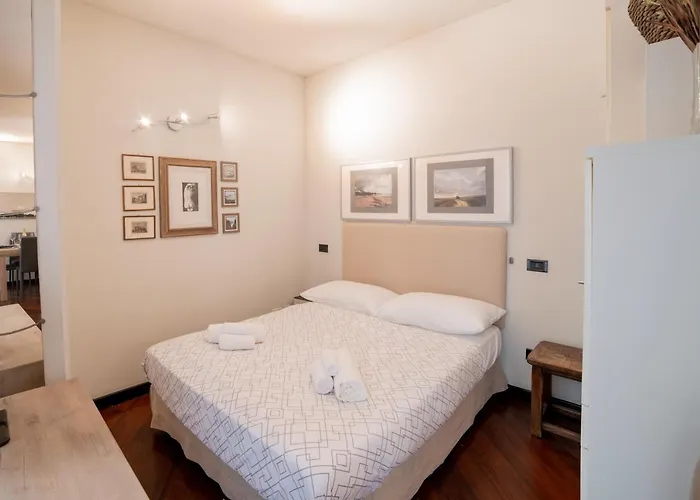 Brera-Centro, Stylish And Central New Apartment