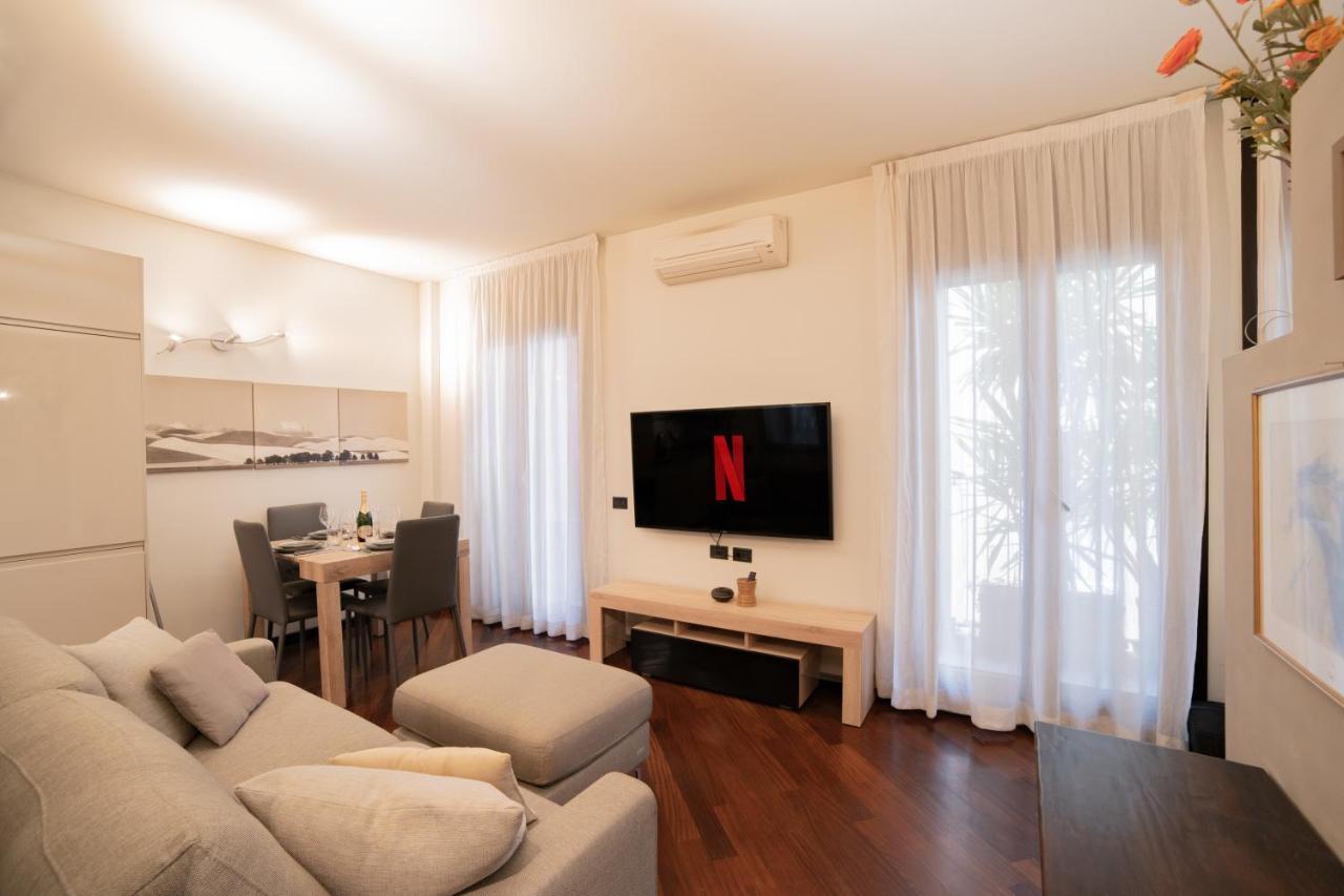 Brera-centro, Stylish And New * Mailand